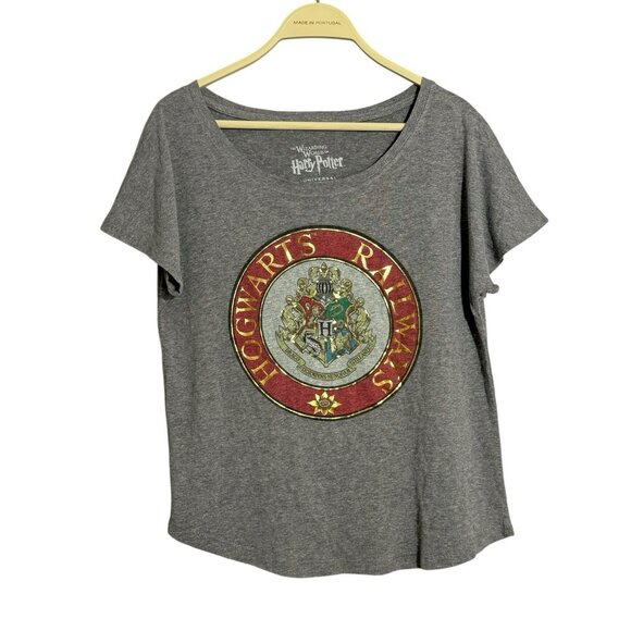 Harry Potter Tshirt Top Hogwarts Railways Women Size S Logo Symbol Fantasy Movie - Picture 1 of 10